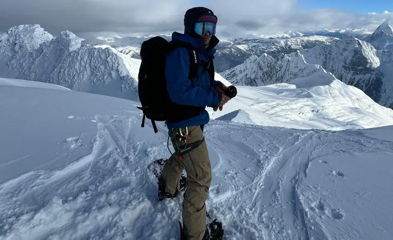 OUTMAP founder Félix about to drop Mount Roger headwall